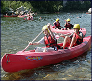 france_river_canoe.jpg