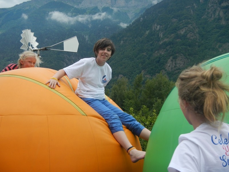 Village Camps International Summer Camp Leysin, Switzerland 2025-08-09 https://www.villagecamps.com/journals_admin/images/1004-10-DSCN9188.jpg