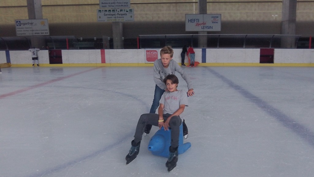 Village Camps International Summer Camp Leysin, Switzerland 2025-08-09 https://www.villagecamps.com/journals_admin/images/1185-2279-100_0801.jpg