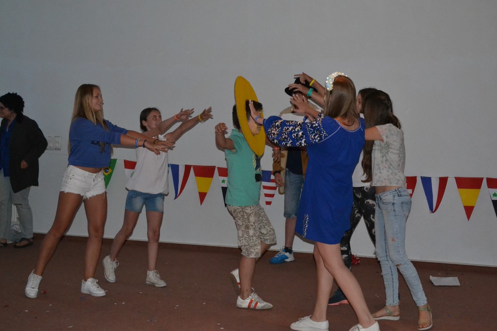Village Camps International Summer Camp Leysin, Switzerland 2025-08-09 https://www.villagecamps.com/journals_admin/images/1188-3001-DSC_0021.jpg