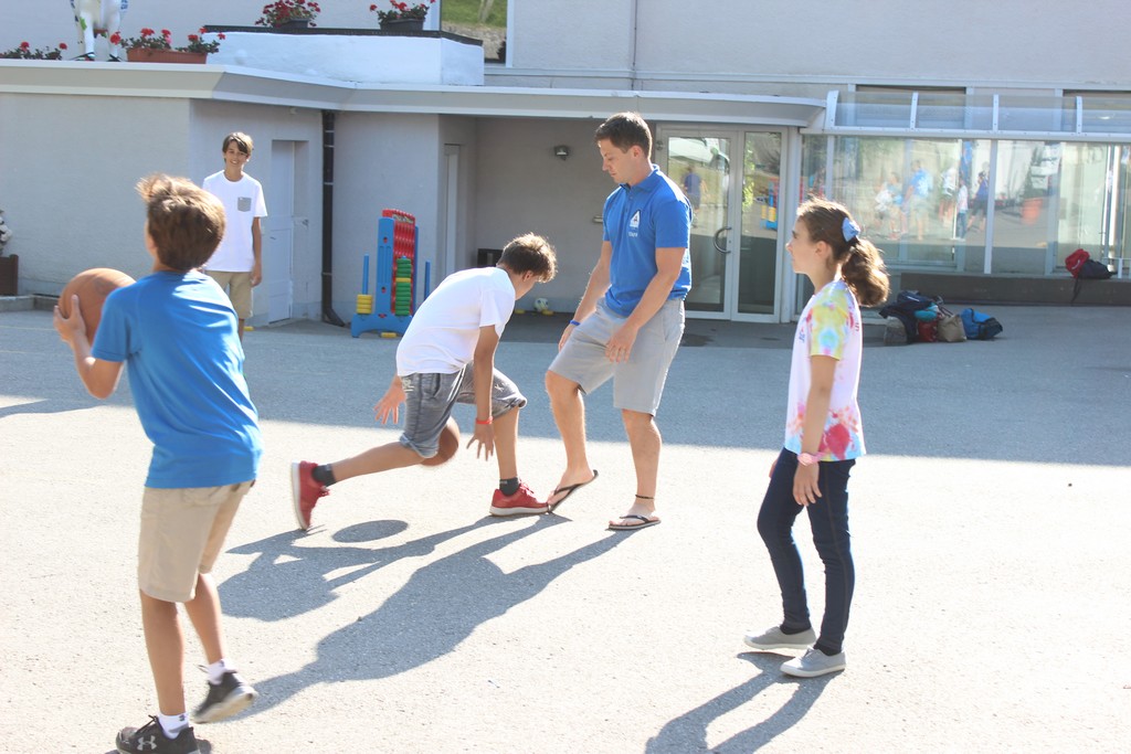 Village Camps International Summer Camp Leysin, Switzerland 2025-08-09 https://www.villagecamps.com/journals_admin/images/1190-2412-IMG_7857.jpg