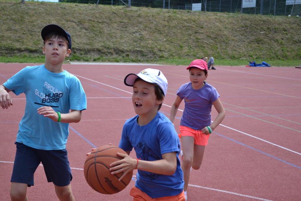 Village Camps International Summer Camp Leysin, Switzerland 2025-08-09 https://www.villagecamps.com/journals_admin/images/1305-4718-DSC_0176.jpg