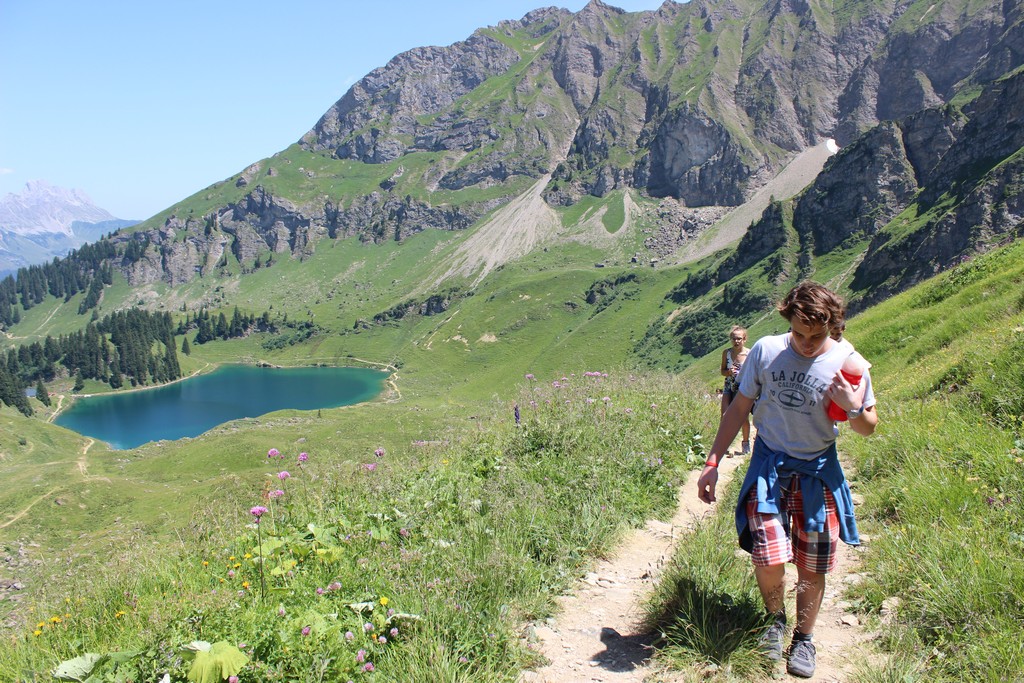Village Camps International Summer Camp Leysin, Switzerland 2025-08-09 https://www.villagecamps.com/journals_admin/images/1308-9534-IMG_9036.jpg