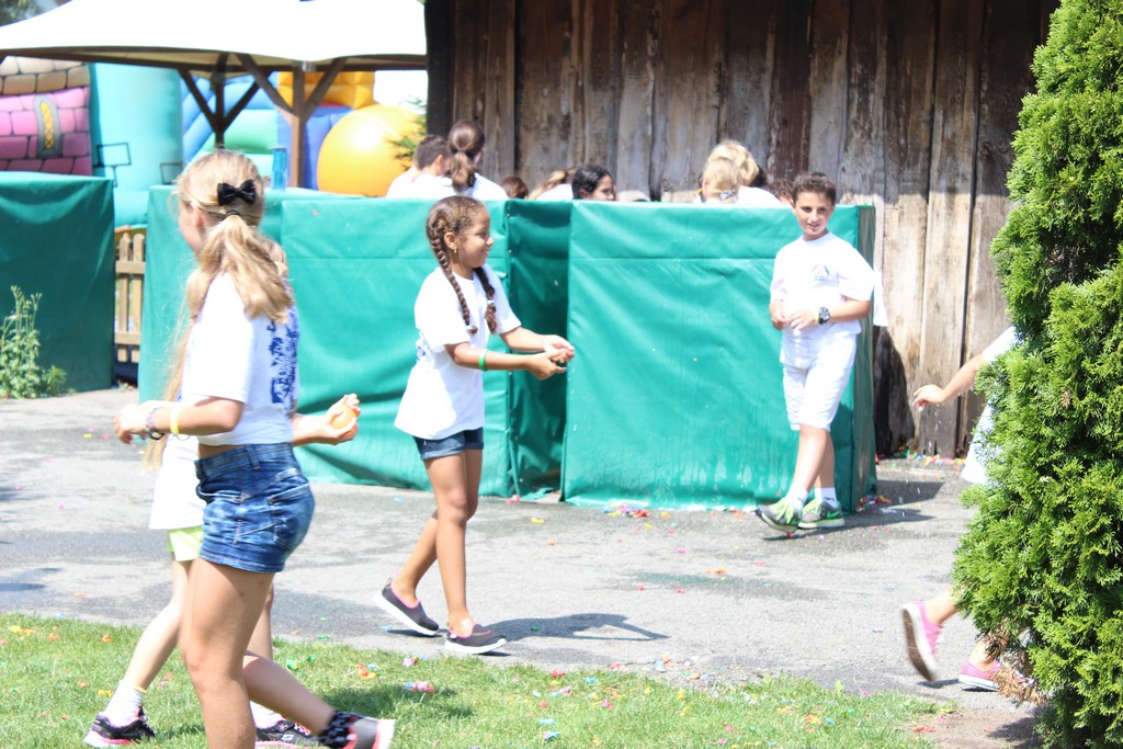 Village Camps International Summer Camp Leysin, Switzerland 2025-08-09 https://www.villagecamps.com/journals_admin/images/1310-8073-IMG_9795.jpg
