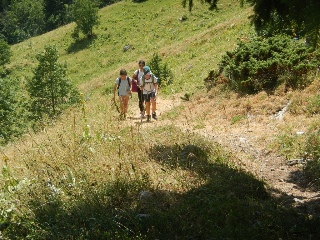 Village Camps International Summer Camp Leysin, Switzerland 2026-08-15 https://www.villagecamps.com/journals_admin/images/1314-5210-DSCN1598.jpg