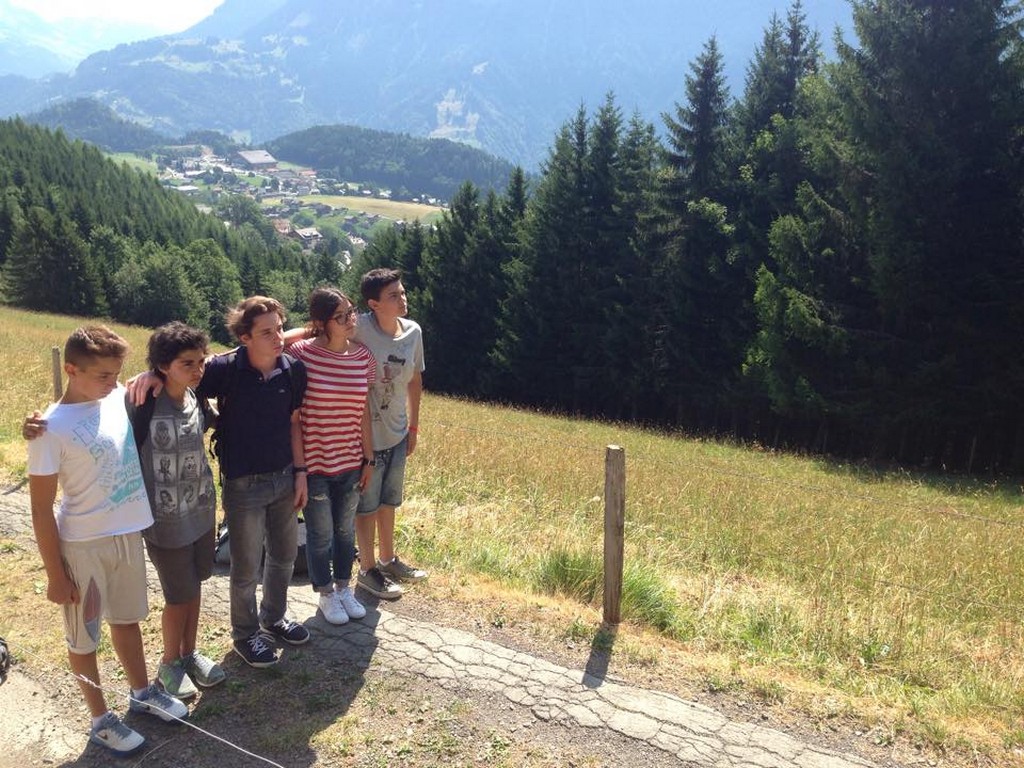 Village Camps International Summer Camp Leysin, Switzerland 2025-08-09 https://www.villagecamps.com/journals_admin/images/1315-2930-11721297_10155853800035475_545287835_n.jpg
