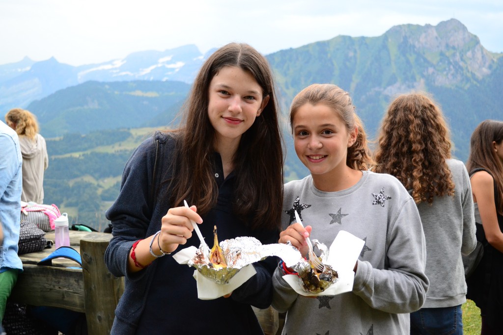 Village Camps International Summer Camp Leysin, Switzerland 2025-08-09 https://www.villagecamps.com/journals_admin/images/1315-5395-DSC_0774.jpg