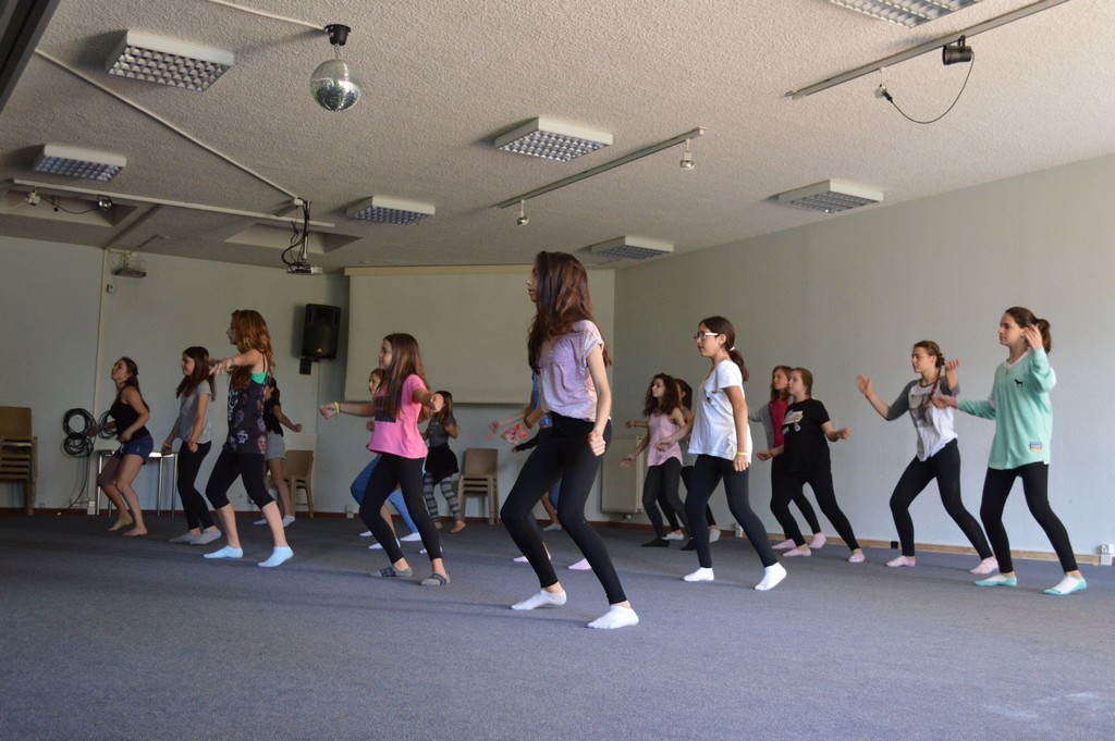Village Camps International Summer Camp Leysin, Switzerland 2025-08-09 https://www.villagecamps.com/journals_admin/images/1581-3948-DSC_9371.jpg