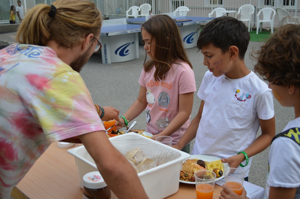 Village Camps International Summer Camp Leysin, Switzerland 2025-08-09 https://www.villagecamps.com/journals_admin/images/1603-8023-DSC_0774.jpg
