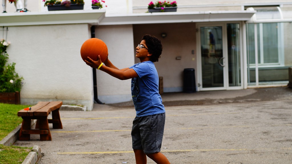 Village Camps International Summer Camp Leysin, Switzerland 2025-08-09 https://www.villagecamps.com/journals_admin/images/1605-9049-_DSC0003.jpg