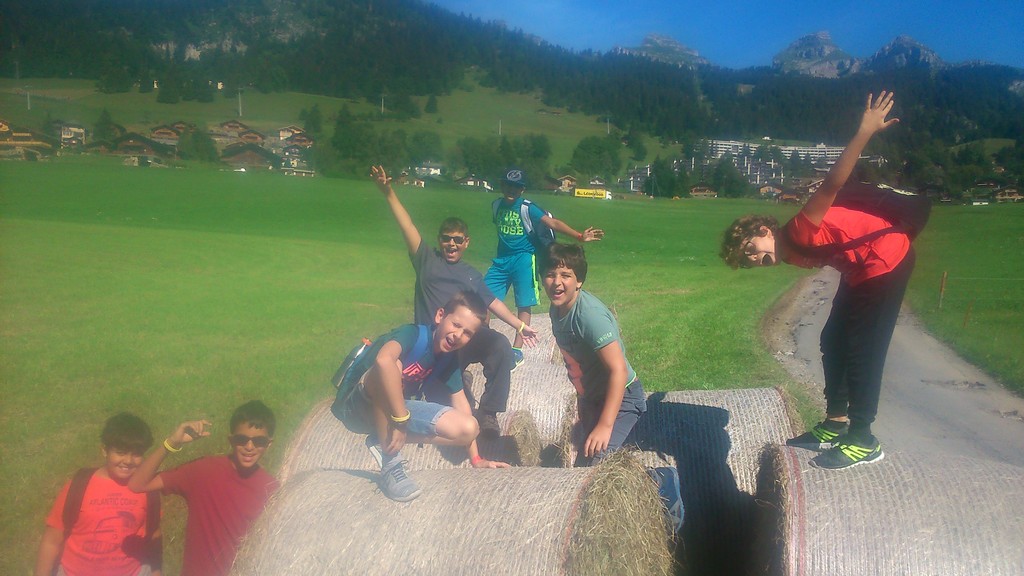 Village Camps International Summer Camp Leysin, Switzerland 2025-08-09 https://www.villagecamps.com/journals_admin/images/1637-2250-DSC_0110.jpg