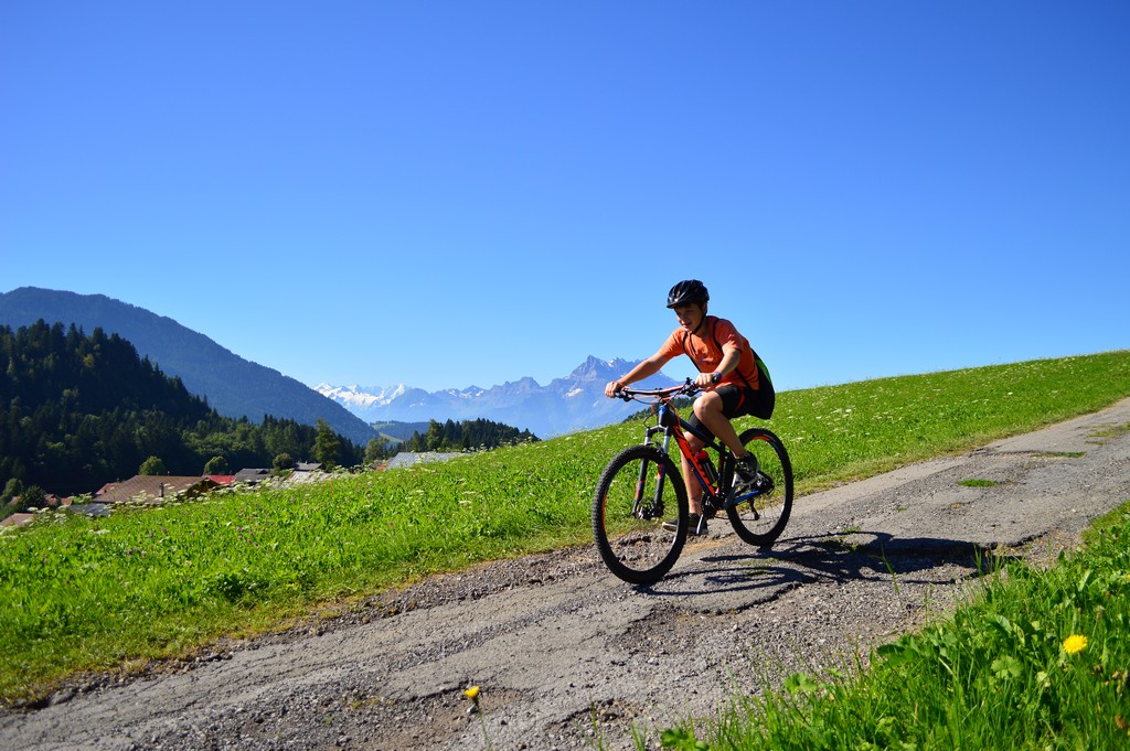 Village Camps International Summer Camp Leysin, Switzerland 2025-08-09 https://www.villagecamps.com/journals_admin/images/1642-6269-DSC_6751.jpg