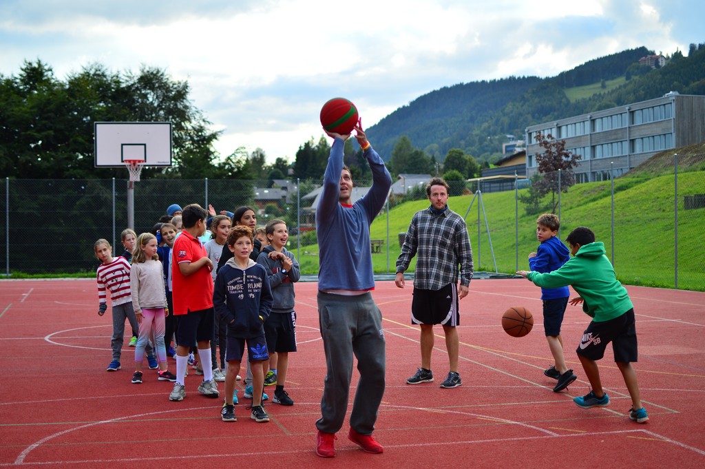 Village Camps International Summer Camp Leysin, Switzerland 2025-08-09 https://www.villagecamps.com/journals_admin/images/1644-0847-DSC_8385.jpg