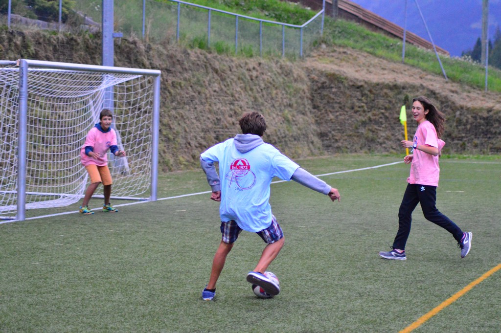 Village Camps International Summer Camp Leysin, Switzerland 2025-08-09 https://www.villagecamps.com/journals_admin/images/1644-0875-DSC_8565.jpg