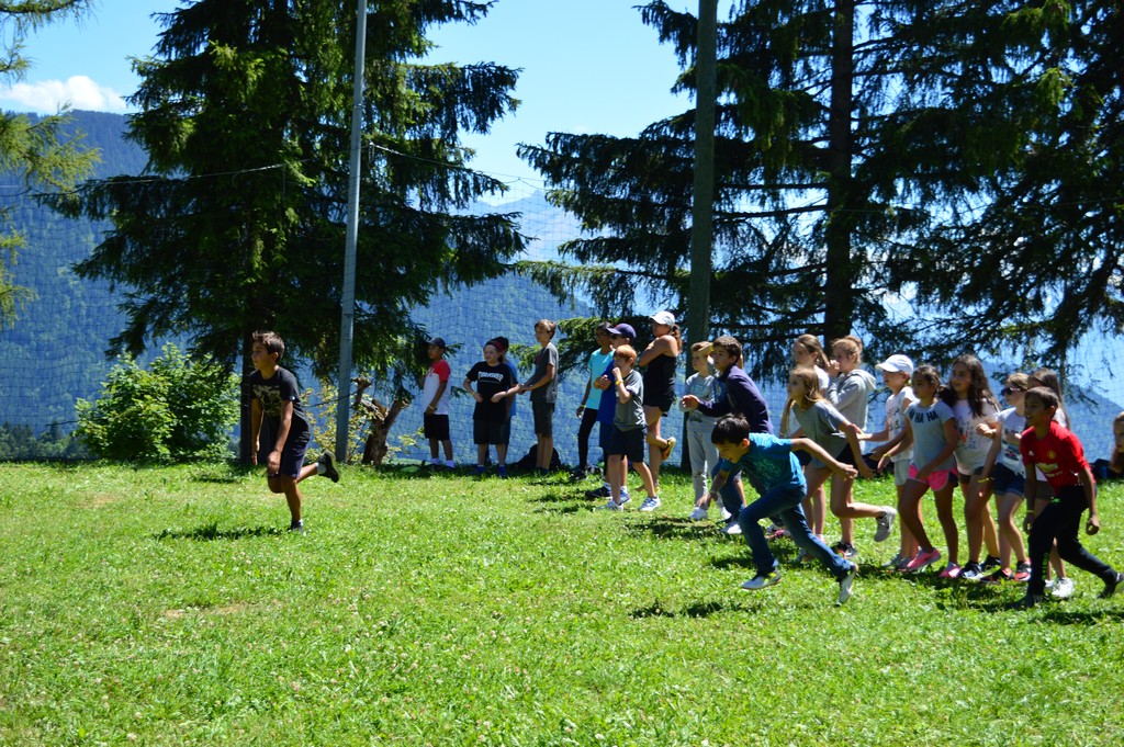 Village Camps International Summer Camp Leysin, Switzerland 2025-08-09 https://www.villagecamps.com/journals_admin/images/1784-0605-DSC_0015.jpg