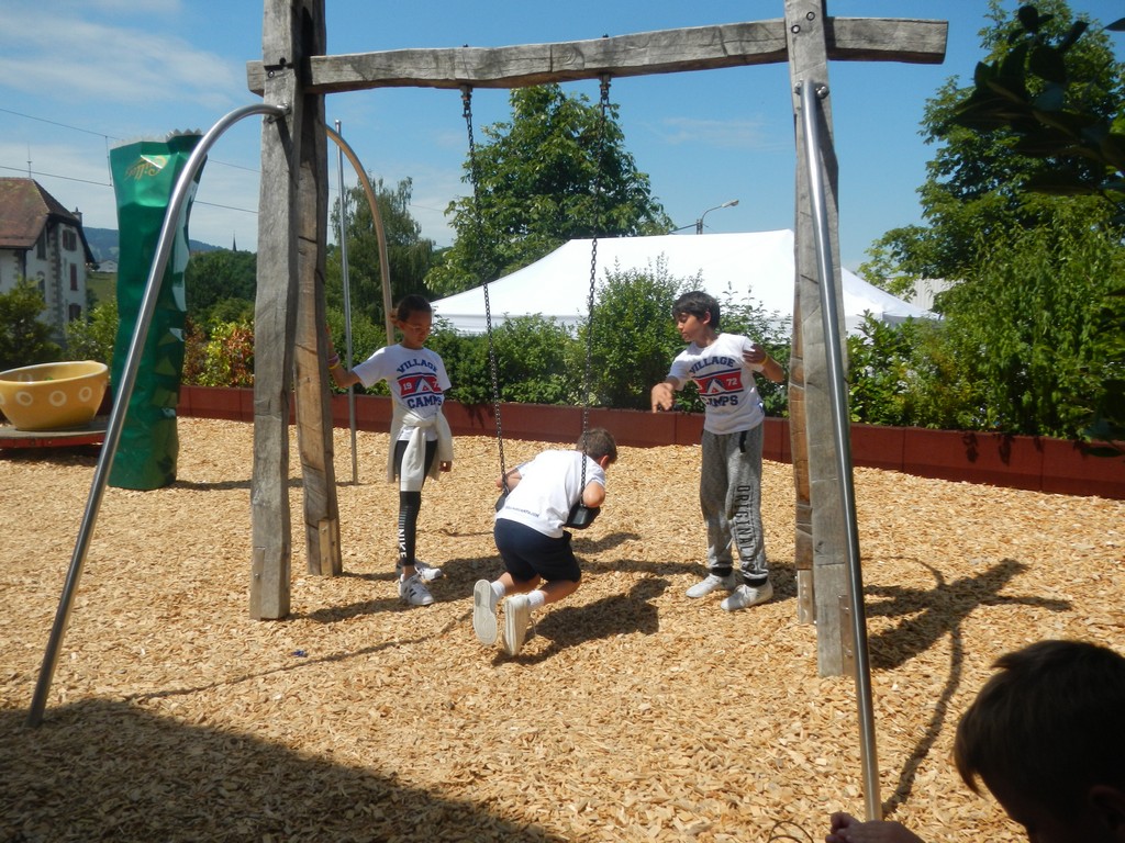 Village Camps International Summer Camp Leysin, Switzerland 2025-08-09 https://www.villagecamps.com/journals_admin/images/1789-0591-DSCN3242.jpg