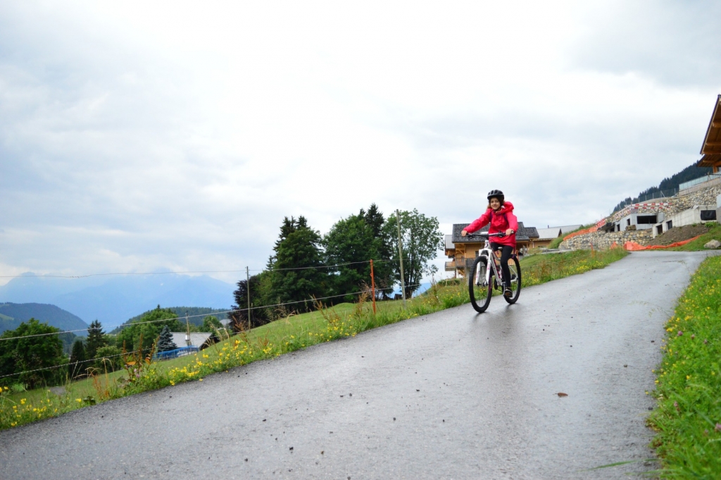 Village Camps International Summer Camp Leysin, Switzerland 2025-08-09 https://www.villagecamps.com/journals_admin/images/1791-0119-DSC_2047.jpg
