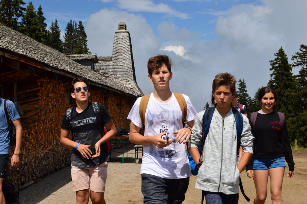 Village Camps International Summer Camp Leysin, Switzerland 2025-08-09 https://www.villagecamps.com/journals_admin/images/1791-0323-DSC_2298.jpg