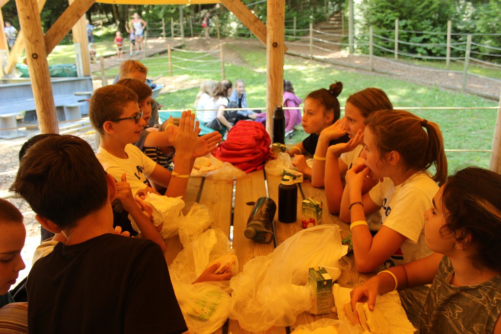 Village Camps International Summer Camp Leysin, Switzerland 2025-08-09 https://www.villagecamps.com/journals_admin/images/1794-9557-IMG_0023.jpg