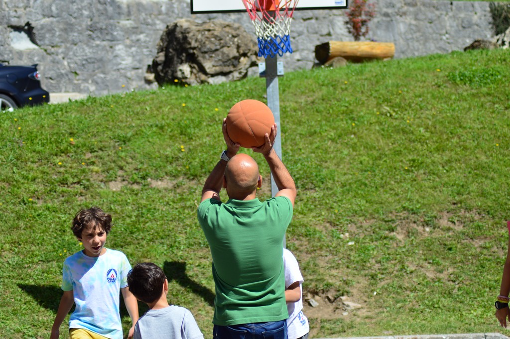 Village Camps International Summer Camp Leysin, Switzerland 2025-08-09 https://www.villagecamps.com/journals_admin/images/1796-8596-DSC_4726.jpg