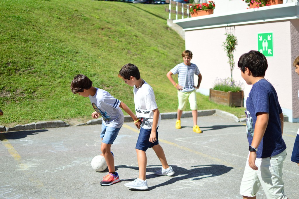 Village Camps International Summer Camp Leysin, Switzerland 2025-08-09 https://www.villagecamps.com/journals_admin/images/1879-2186-DSC_5120.jpg