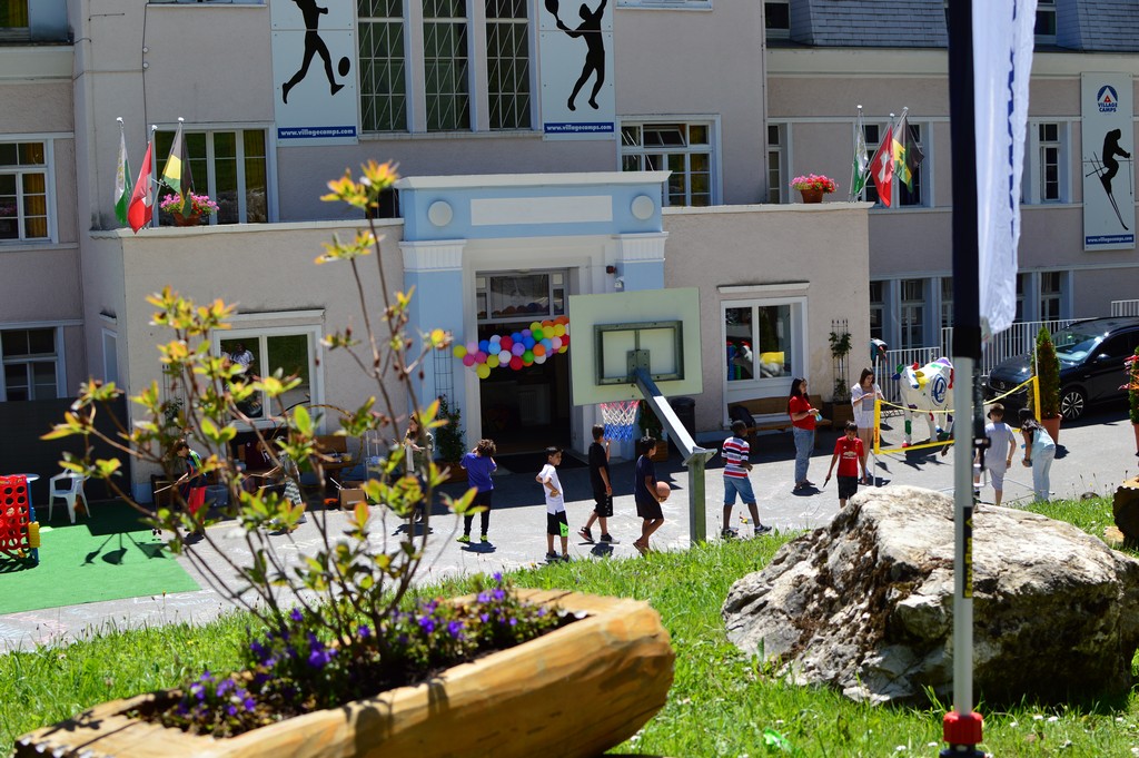 Village Camps International Summer Camp Leysin, Switzerland 2026-08-15 https://www.villagecamps.com/journals_admin/images/1879-2263-DSC_4944.jpg
