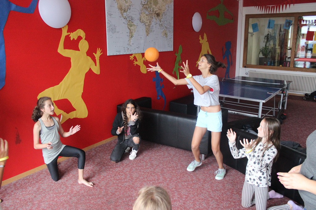 Village Camps International Summer Camp Leysin, Switzerland 2025-08-09 https://www.villagecamps.com/journals_admin/images/1889-8855-IMG_8059.jpg