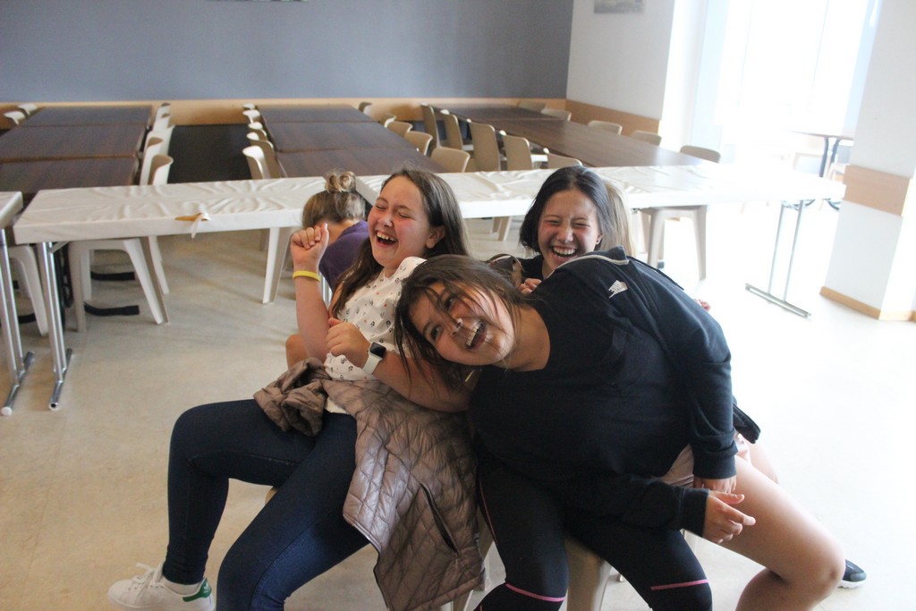 Village Camps International Summer Camp Leysin, Switzerland 2025-08-09 https://www.villagecamps.com/journals_admin/images/1889-8882-IMG_8278.jpg