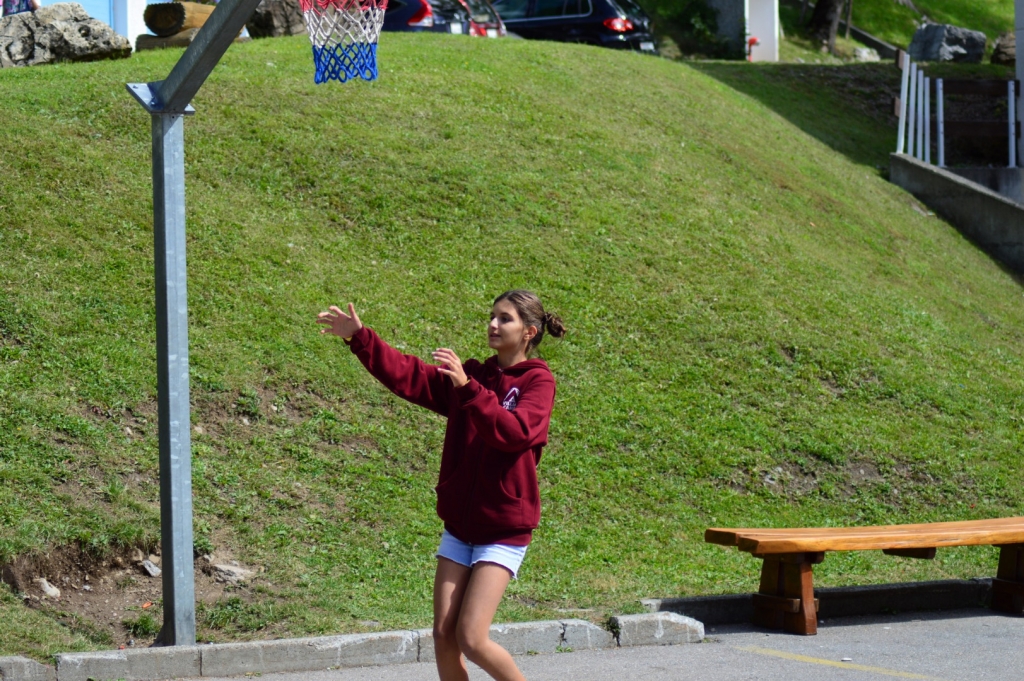 Village Camps International Summer Camp Leysin, Switzerland 2025-08-09 https://www.villagecamps.com/journals_admin/images/1894-0675-DSC_1278.jpg