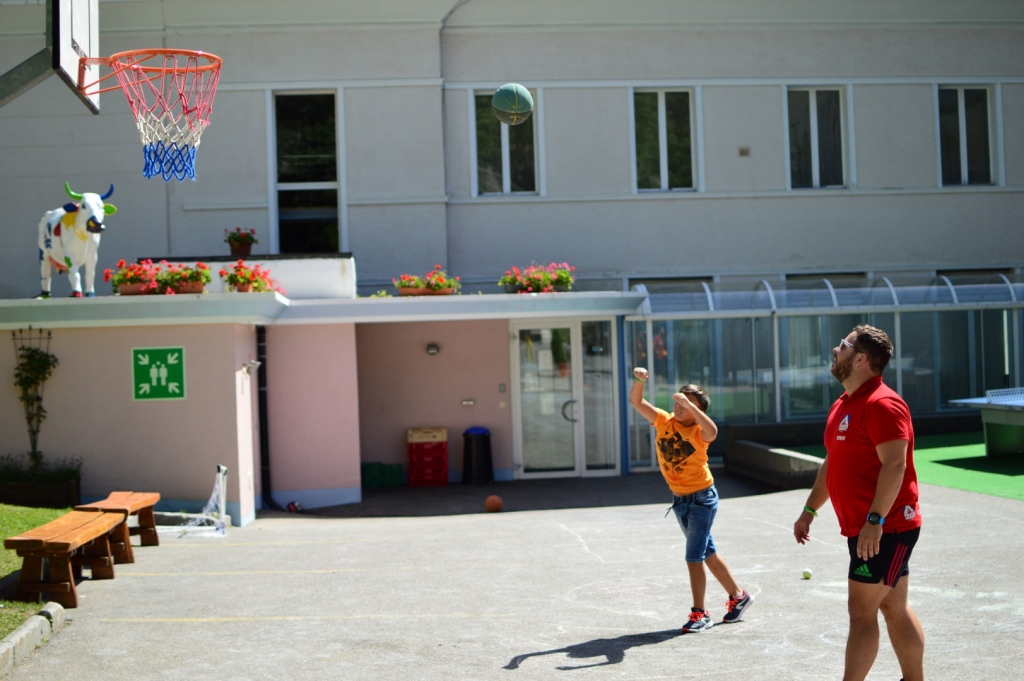 Village Camps International Summer Camp Leysin, Switzerland 2025-08-09 https://www.villagecamps.com/journals_admin/images/1920-5013-DSC_1345.jpg