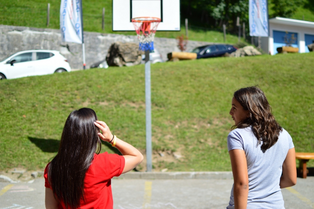 Village Camps International Summer Camp Leysin, Switzerland 2026-08-15 https://www.villagecamps.com/journals_admin/images/1920-5054-DSC_1323.jpg