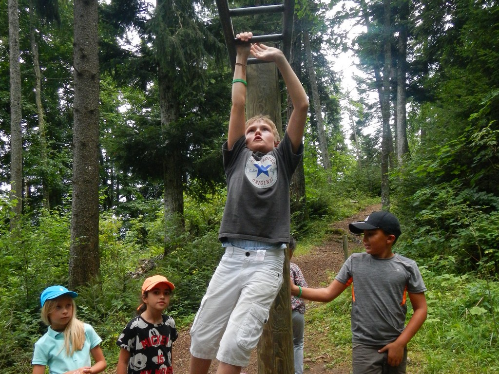 Village Camps International Summer Camp Leysin, Switzerland 2025-08-09 https://www.villagecamps.com/journals_admin/images/1921-4710-DSCN3528.jpg