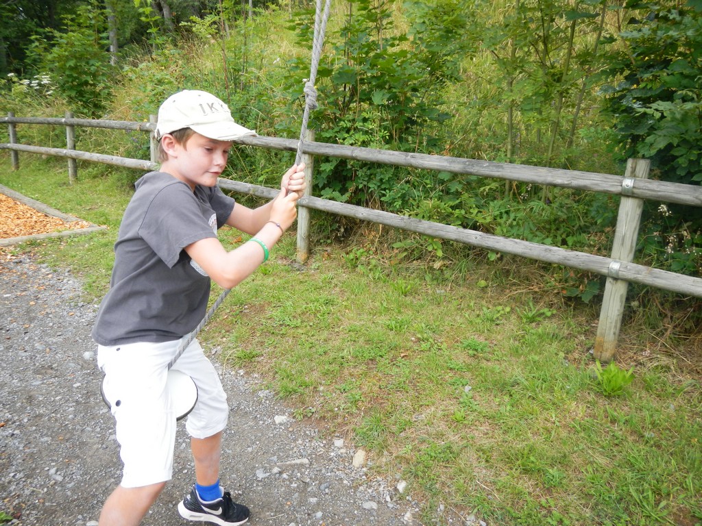 Village Camps International Summer Camp Leysin, Switzerland 2026-08-15 https://www.villagecamps.com/journals_admin/images/1921-4720-DSCN3490.jpg