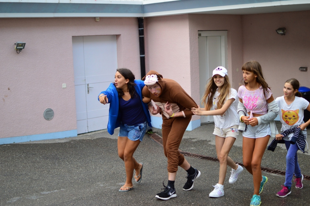 Village Camps International Summer Camp Leysin, Switzerland 2025-08-09 https://www.villagecamps.com/journals_admin/images/1923-9784-DSC_1491.jpg