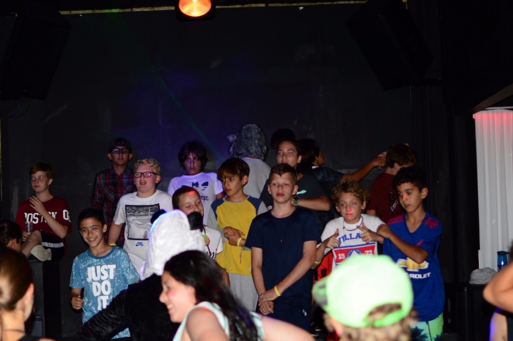 Village Camps International Summer Camp Leysin, Switzerland 2025-08-09 https://www.villagecamps.com/journals_admin/images/1928-1883-DSC_4221.jpg