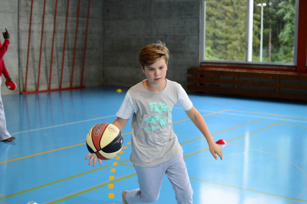 Village Camps International Summer Camp Leysin, Switzerland 2025-08-09 https://www.villagecamps.com/journals_admin/images/1930-3317-DSC_4979.jpg
