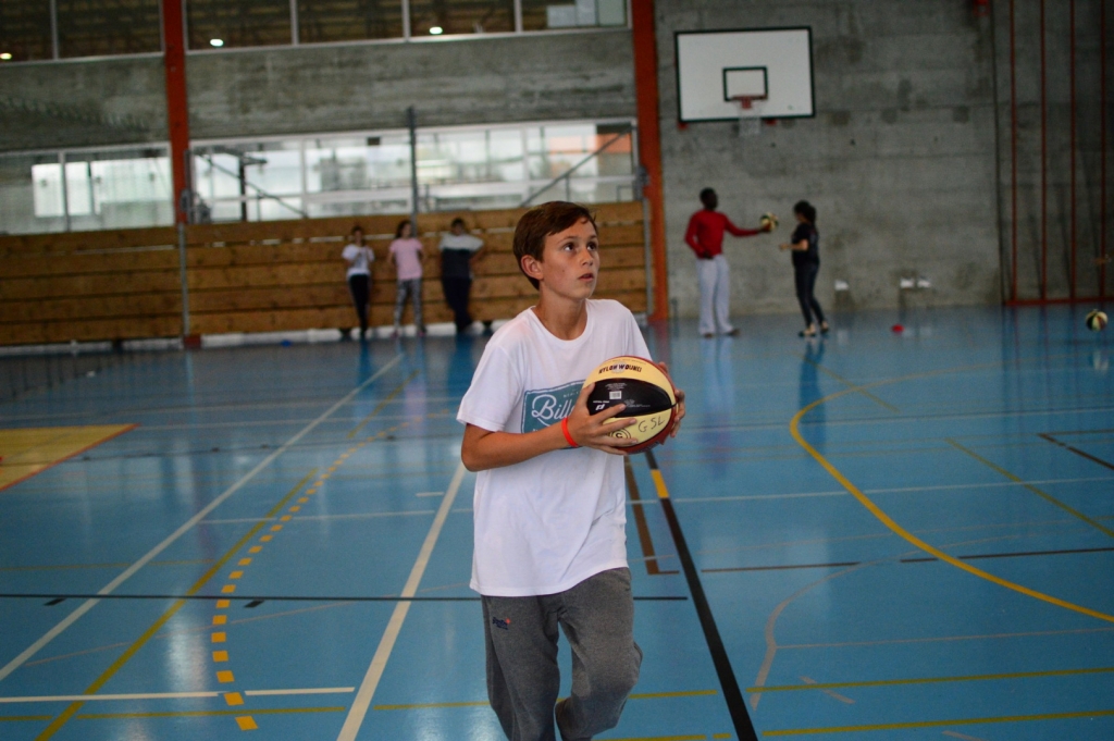 Village Camps International Summer Camp Leysin, Switzerland 2025-08-09 https://www.villagecamps.com/journals_admin/images/1930-3340-DSC_5050.jpg