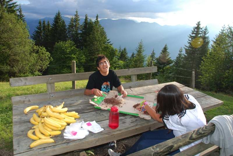 Village Camps International Summer Camp Leysin, Switzerland 2025-08-09 https://www.villagecamps.com/journals_admin/images/196-14-DSC_8261.jpg