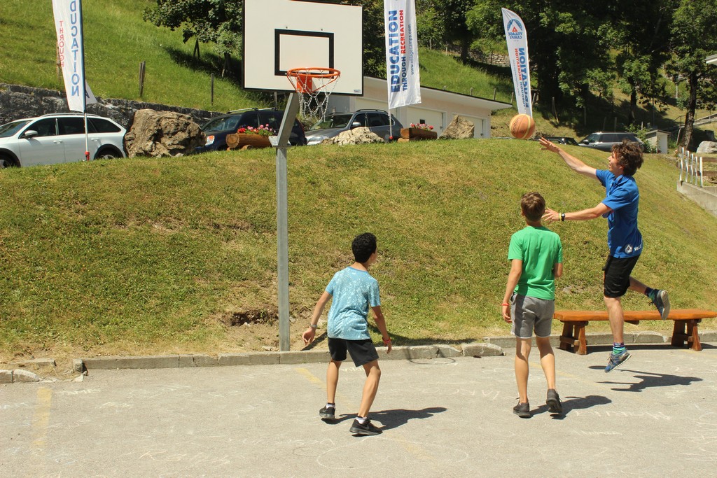 Village Camps International Summer Camp Leysin, Switzerland 2025-08-09 https://www.villagecamps.com/journals_admin/images/1976-1278-IMG_2962.jpg