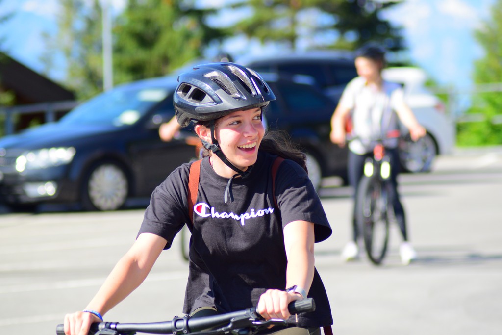 Village Camps International Summer Camp Leysin, Switzerland 2025-08-09 https://www.villagecamps.com/journals_admin/images/1979-0599-DSC_1630.jpg