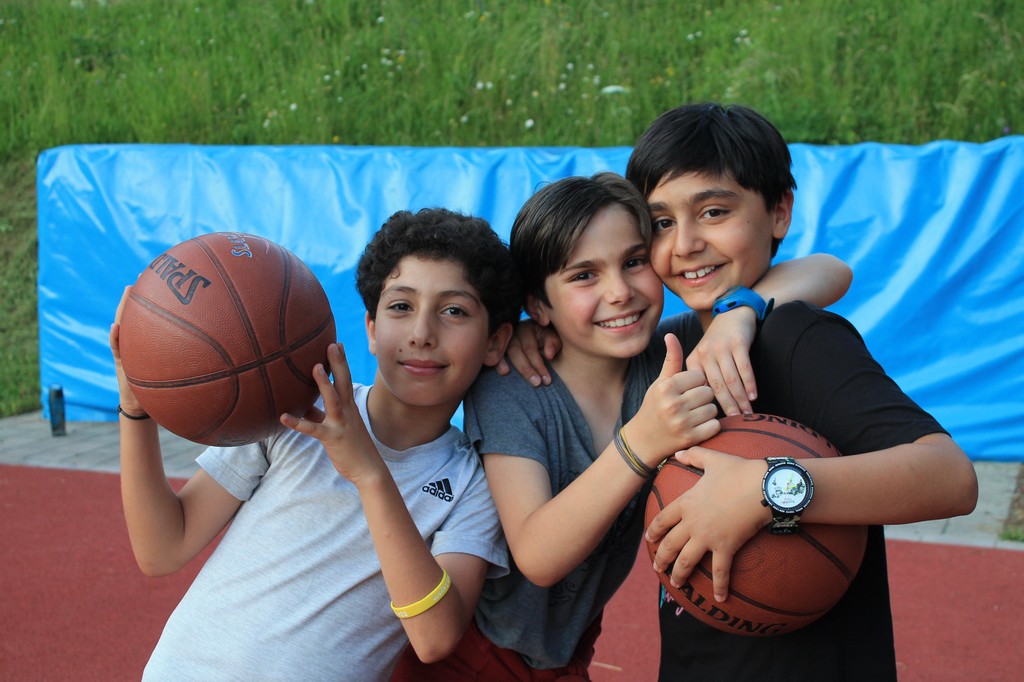 Village Camps International Summer Camp Leysin, Switzerland 2025-08-09 https://www.villagecamps.com/journals_admin/images/1979-0694-IMG_7844.jpg