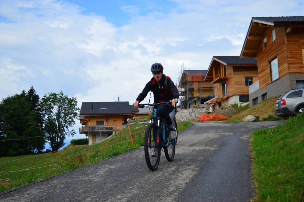 Village Camps International Summer Camp Leysin, Switzerland 2026-08-12 https://www.villagecamps.com/journals_admin/images/1980-0189-DSC_8539.jpg