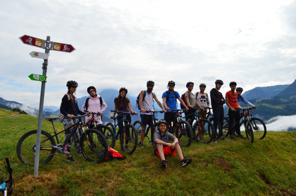 Village Camps International Summer Camp Leysin, Switzerland 2026-08-15 https://www.villagecamps.com/journals_admin/images/1980-0219-DSC_8633.jpg