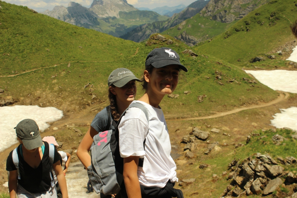 Village Camps International Summer Camp Leysin, Switzerland 2025-08-09 https://www.villagecamps.com/journals_admin/images/1980-0319-IMG_4826.jpg