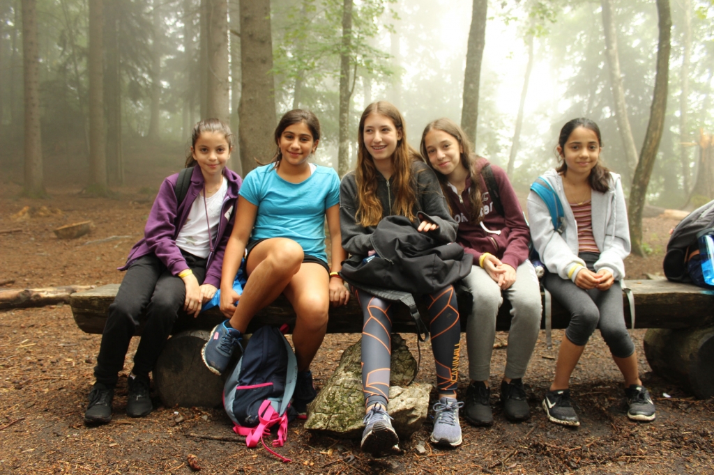 Village Camps International Summer Camp Leysin, Switzerland 2025-08-09 https://www.villagecamps.com/journals_admin/images/1980-0428-IMG_5249.jpg