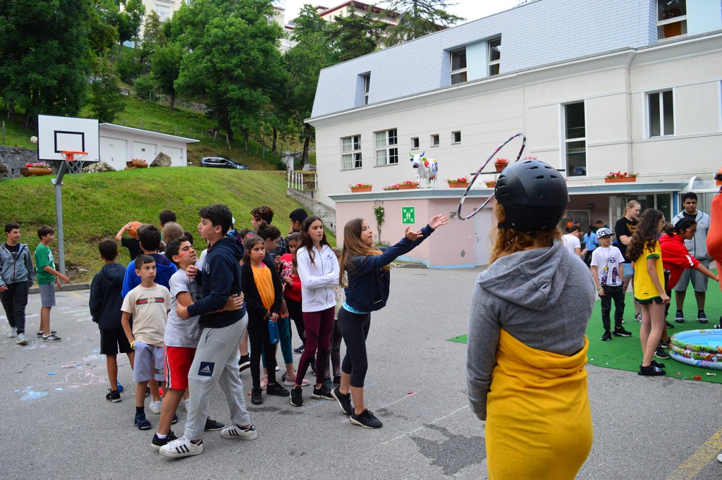 Village Camps International Summer Camp Leysin, Switzerland 2025-08-09 https://www.villagecamps.com/journals_admin/images/1981-7892-DSC_9040.jpg