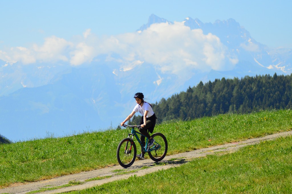 Village Camps International Summer Camp Leysin, Switzerland 2025-08-09 https://www.villagecamps.com/journals_admin/images/1985-2184-DSC_0281.jpg