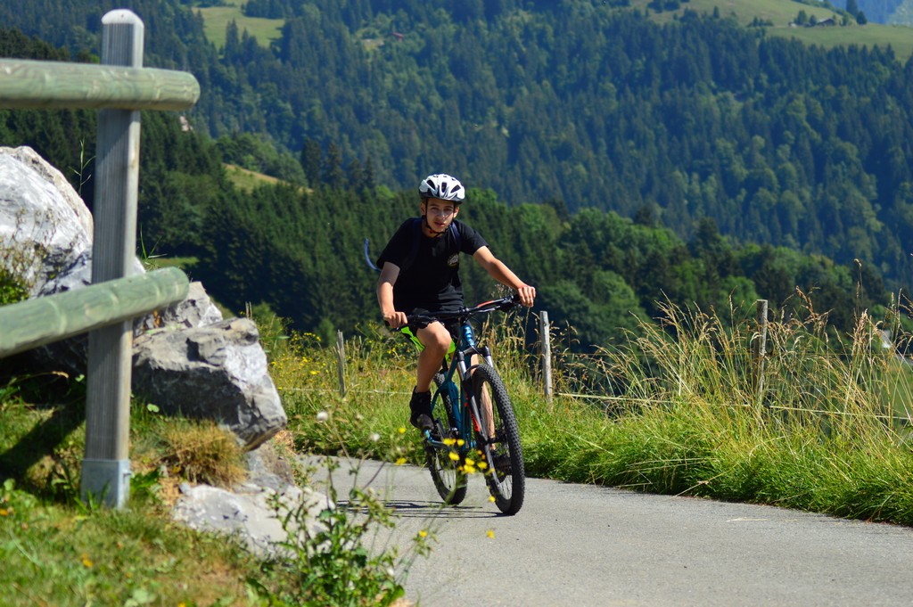 Village Camps International Summer Camp Leysin, Switzerland 2025-08-09 https://www.villagecamps.com/journals_admin/images/1985-2184-DSC_0296.jpg