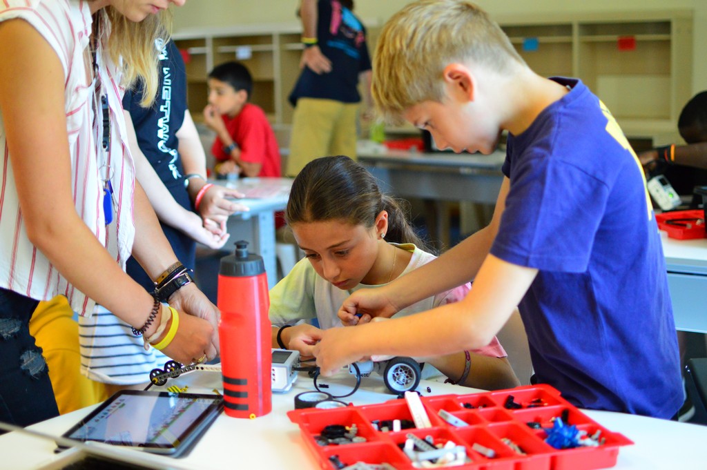 Village Camps International Summer Camp Leysin, Switzerland 2025-08-09 https://www.villagecamps.com/journals_admin/images/1986-7142-DSC_0555.jpg