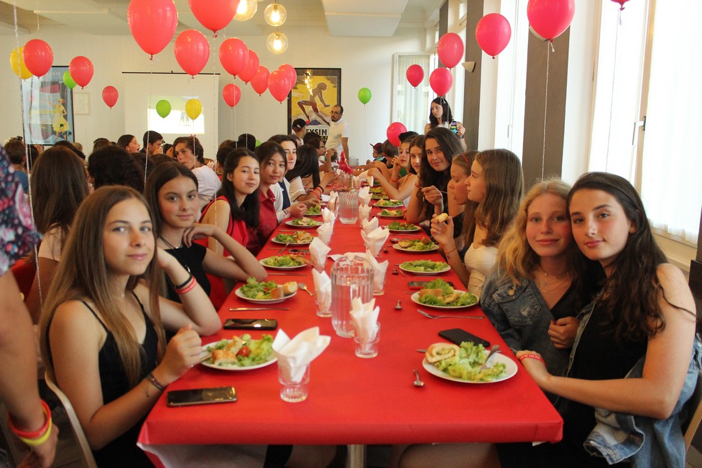 Village Camps International Summer Camp   https://www.villagecamps.com/journals_admin/images/1988-4404-IMG_9794.jpg